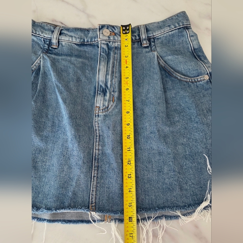 Free People Pleated Raw Hem Cosmico Flirt Denim Mini Skirt Jean Skirt 80's 90's - Picture 7 of 8